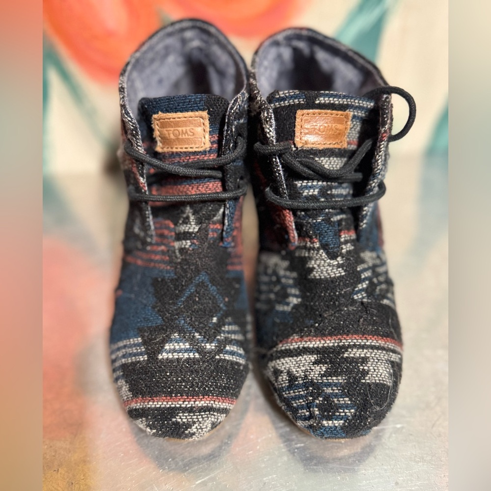 TOMS Multicolor Patterned Boots